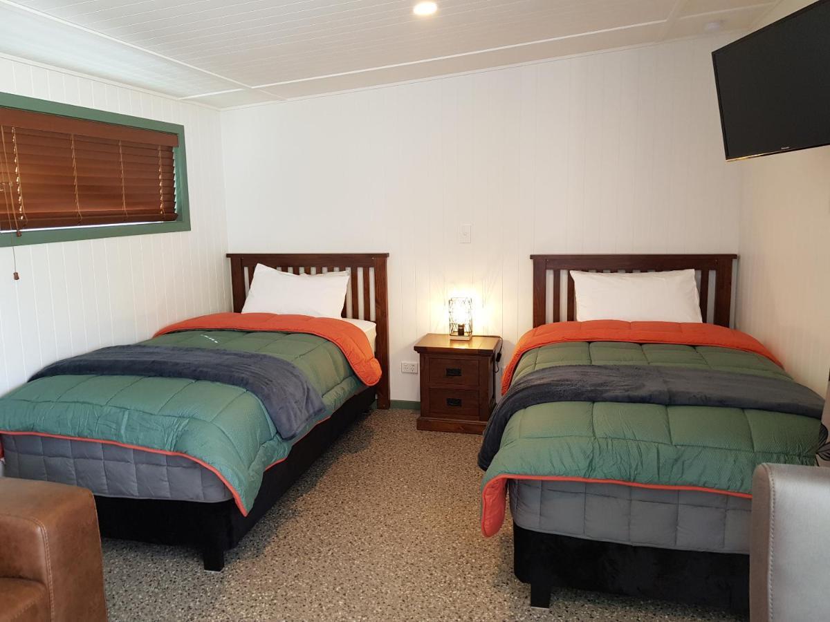 Millers Flat Holiday Park Екстериор снимка