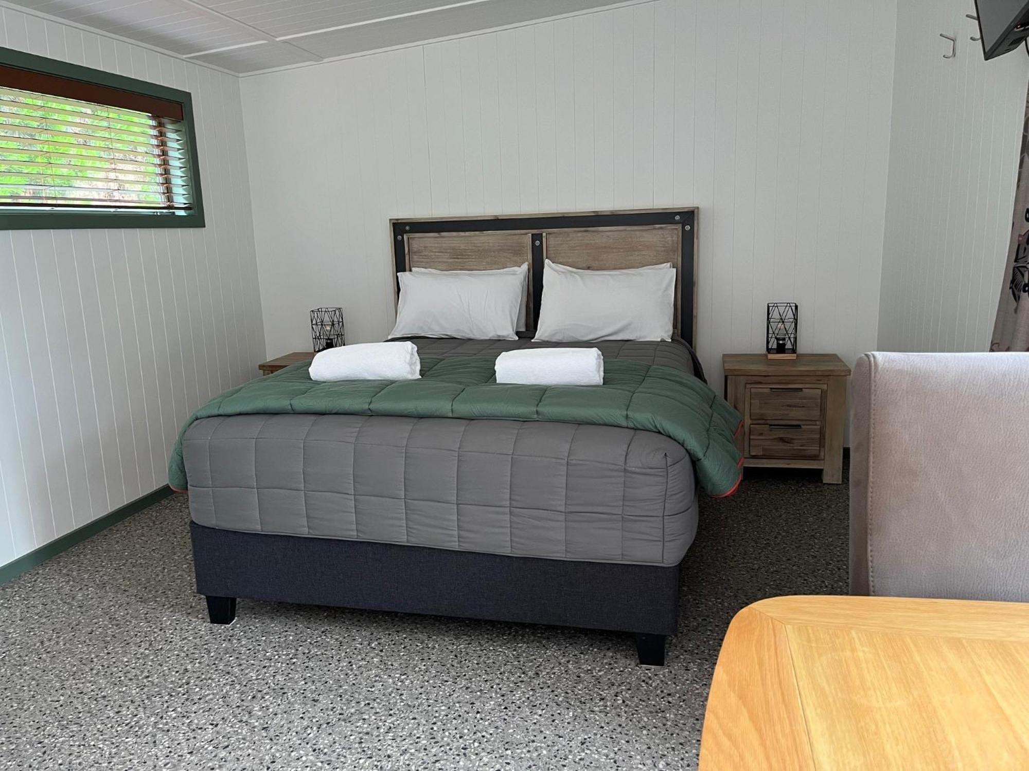 Millers Flat Holiday Park Екстериор снимка