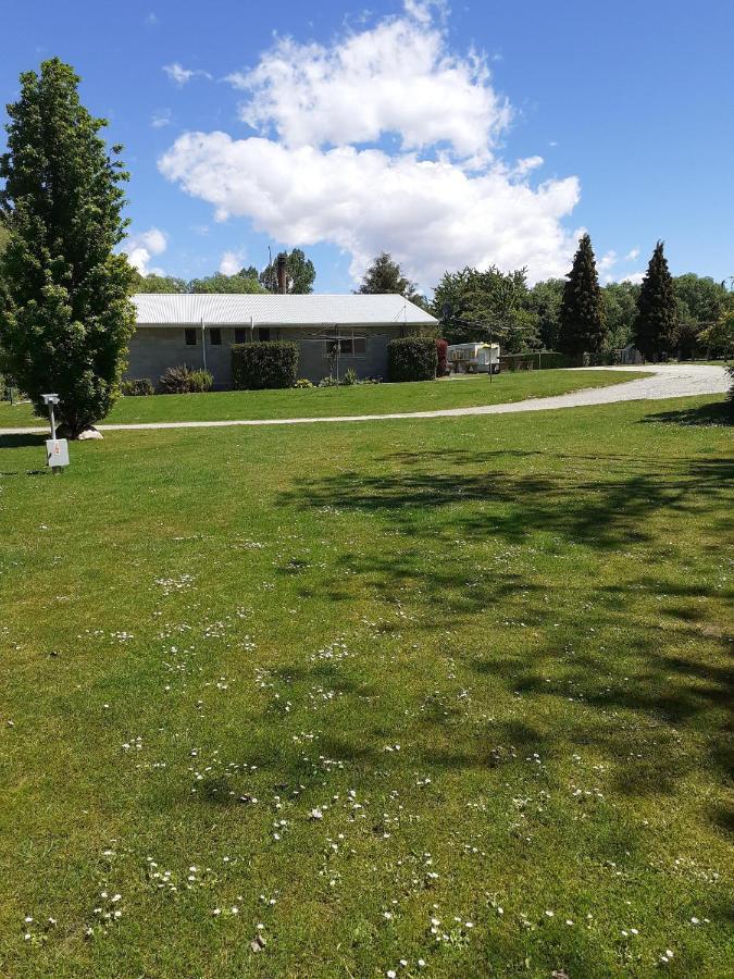 Millers Flat Holiday Park Екстериор снимка