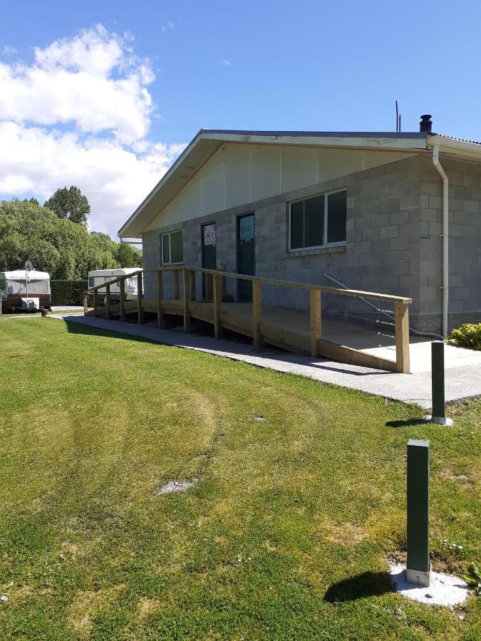 Millers Flat Holiday Park Екстериор снимка