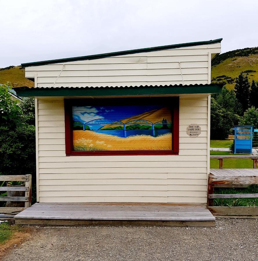 Millers Flat Holiday Park Екстериор снимка